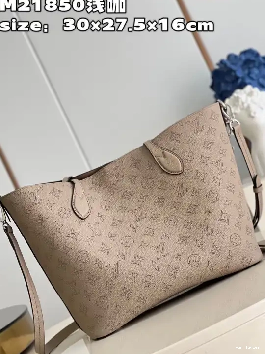 Cheap LOUIS BLOSSOM MM VUITTON 0522